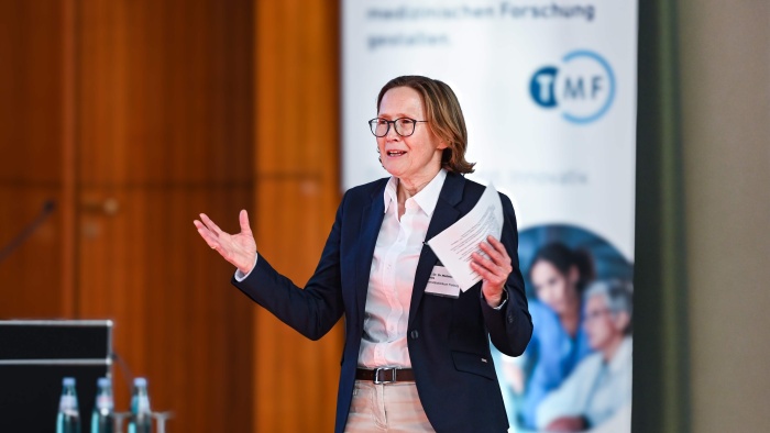 Tagungspräsidentin Prof. Dr. Dr. Melanie Börries Tagungspräsidentin Prof. Dr. Dr. Melanie Börries auf dem TMF-Jahreskongress 2025