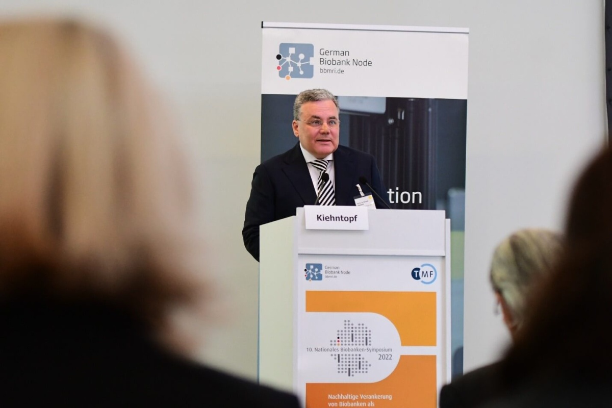 Dr. Dr. Michael Kiehntopf Dr. Dr. Michael Kiehntopf beim Biobanken Symposium 2022