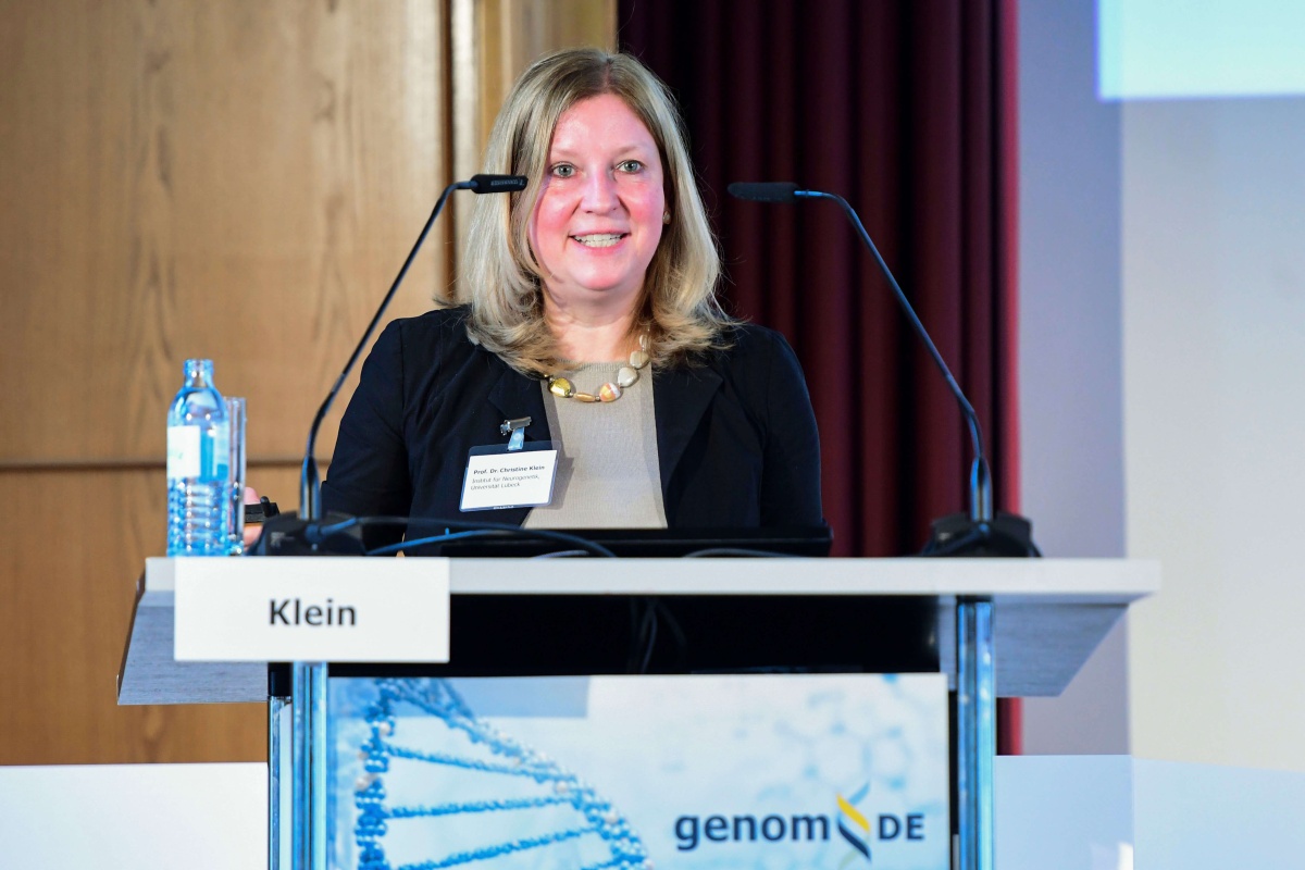 Prof. Dr. Christine Klein beim genomDE-Symposium 2022