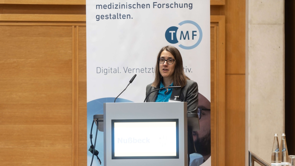 PD Dr. Sara Nußbeck auf dem Biobanken-Symposium 2024