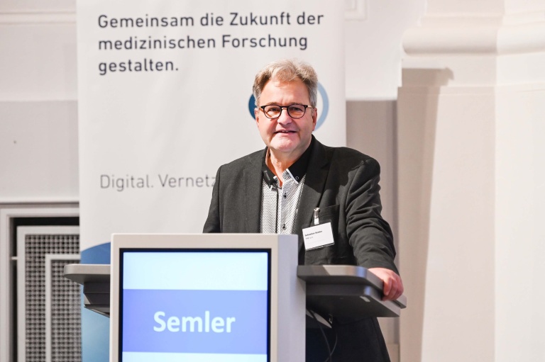 Sebastian C. Semler auf dem MII-Symposium 2024